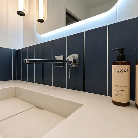 336 Saint-honore By Chapitre Collection *